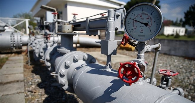 AB'nin Rus rafineri petrol ürünlerine yönelik ithalat yasağı devreye girecek