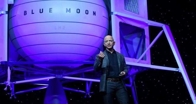 Jeff Bezos, servetine 5 milyar dolar daha ekledi