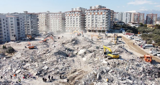 Kahramanmaraş'ın Onikişubat ilçesinde 4,4 büyüklüğünde deprem meydana geldi.