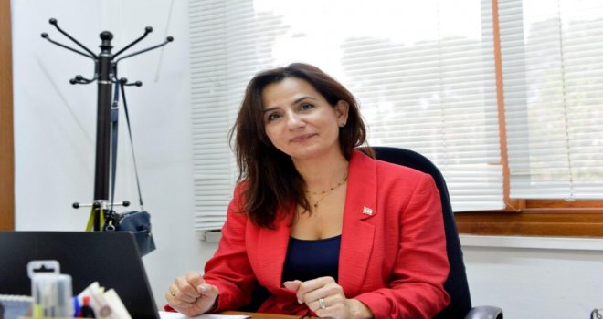 'Prostat kanserinde erken teşhisin önündeki en büyük engel, prostat muayenesinden neredeyse bir tabu gibi kaçınılmasıdır'