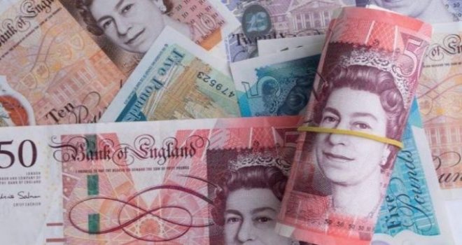 Sterlin güne rekor yükselişle başladı
