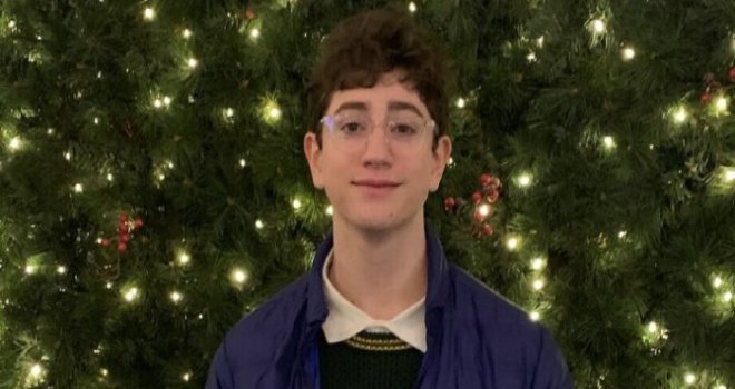 17 yaşında koronavirüs sitesi kuran lise öğrencisi 8 milyon doları reddetti