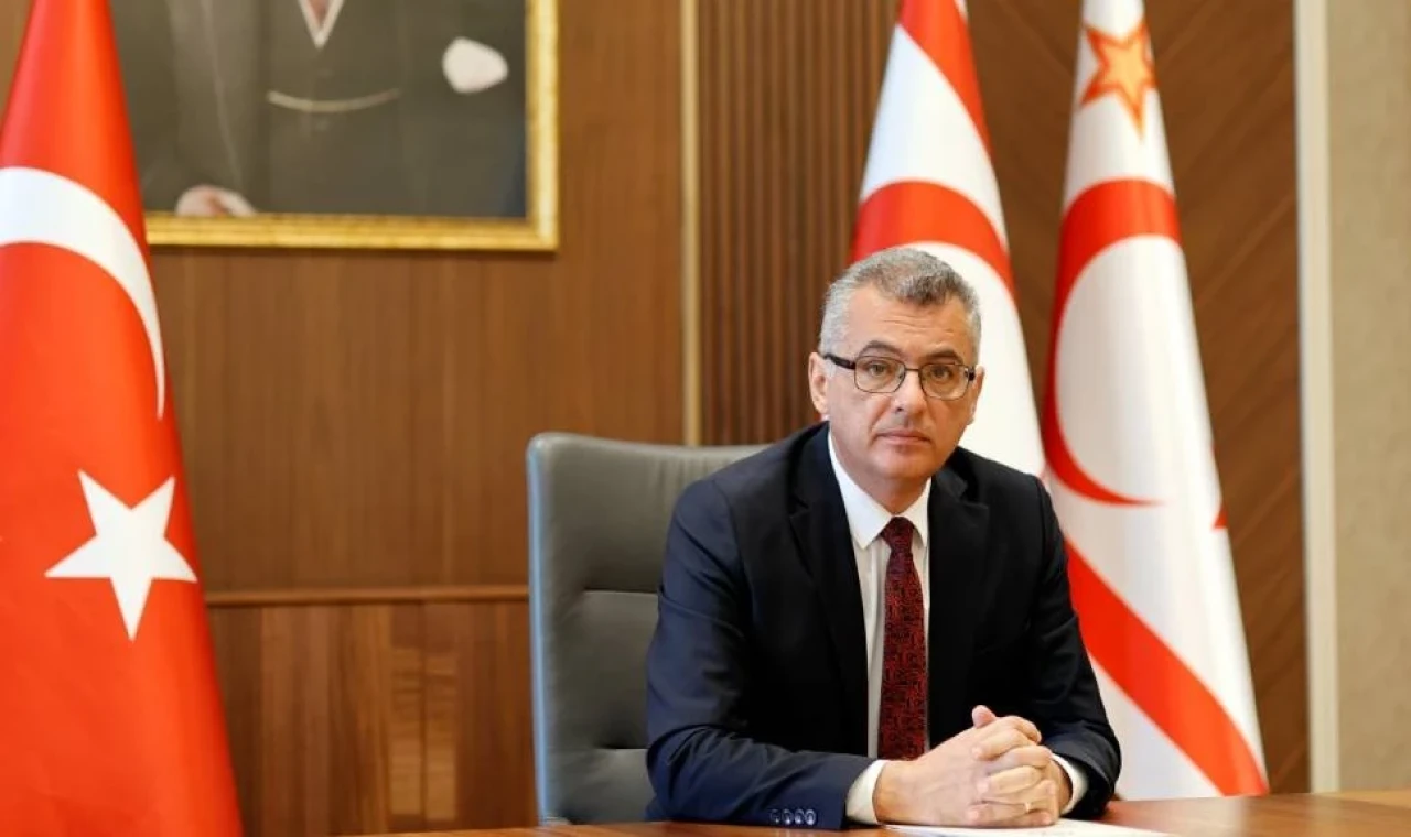 Tufan Erhürman: Bayrak yakma eylemi nefrete yönelik bir davranış; nefret besleyen zihniyet sorgulanacak