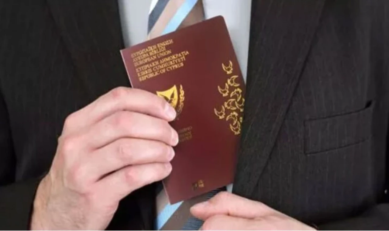 Rum Meclisi yatırım yoluyla alınan "Altın pasaport" vatandaşlığını kesin olarak kaldırdı