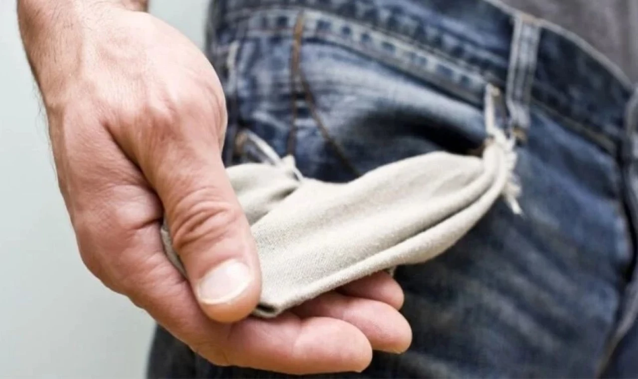 TÜRK-SEN açıklanan hayat pahalılığını eleştirdi: Halkı açlığa mahkum etmek en büyük düşmanlıktır