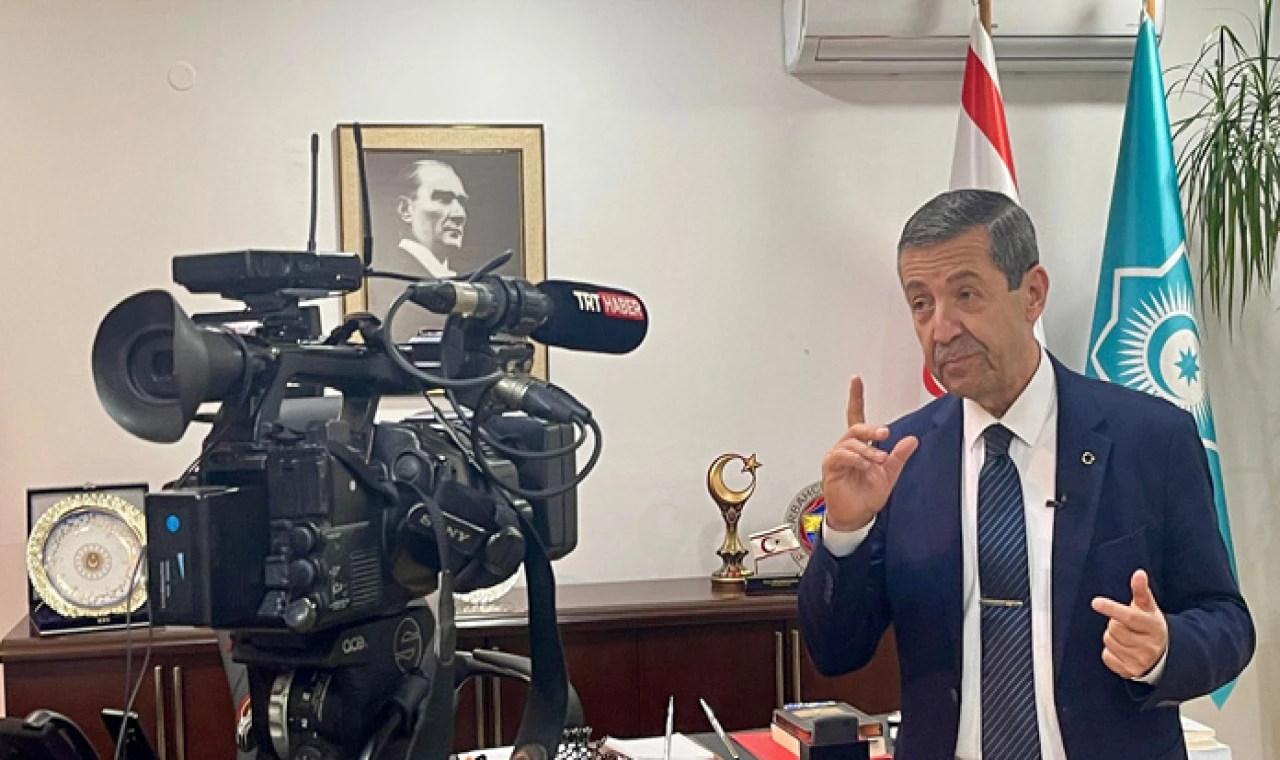 Ertuğruloğlu “Güney Kıbrıs’ın aşırı silahlanma politikası adayı tehlikeye attı”