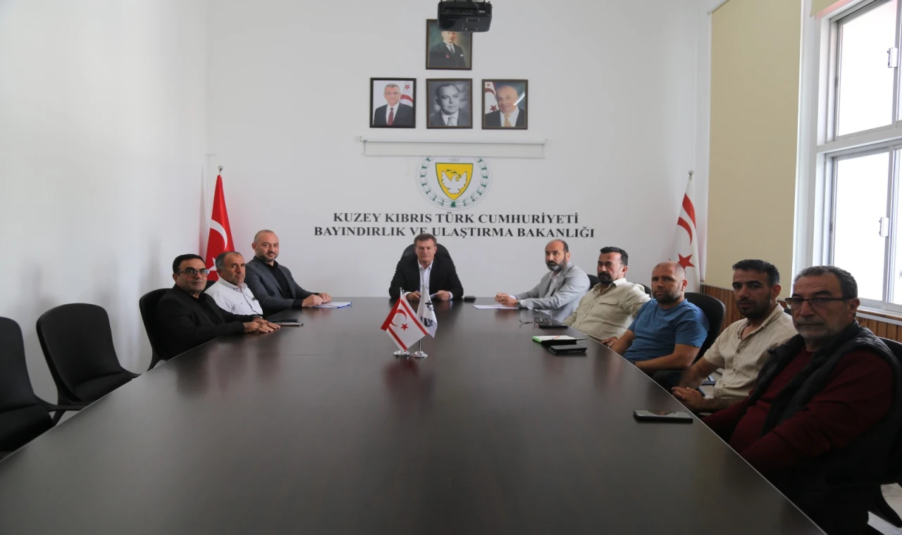 Taksicilerin Sorunları Masada: Erhan Arıklı Çözüm İçin Süre Verdi