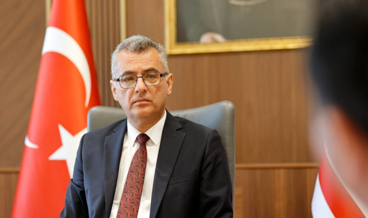 Cumhurbaşkanı Tufan Erhürman’dan DİSİ ve AKEL’e tebrik telefonu