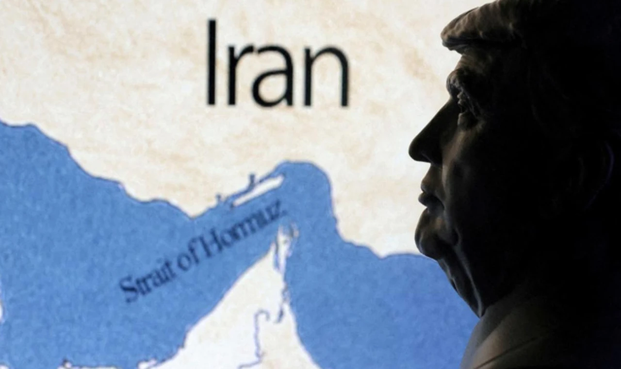 Trump’tan Hürmüz ablukası yorumu “Korsan gibiyiz”