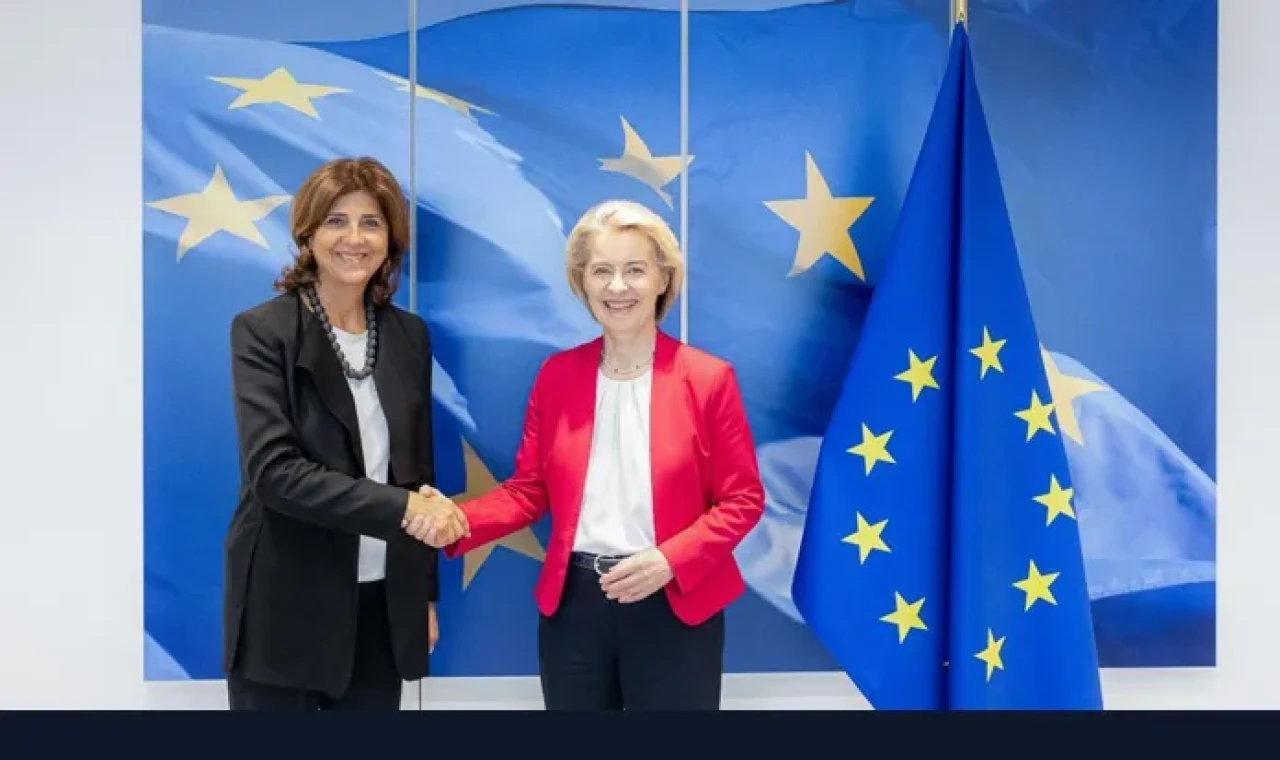 Holguín, Brüksel’de von der Leyen ve Fitto ile görüştü