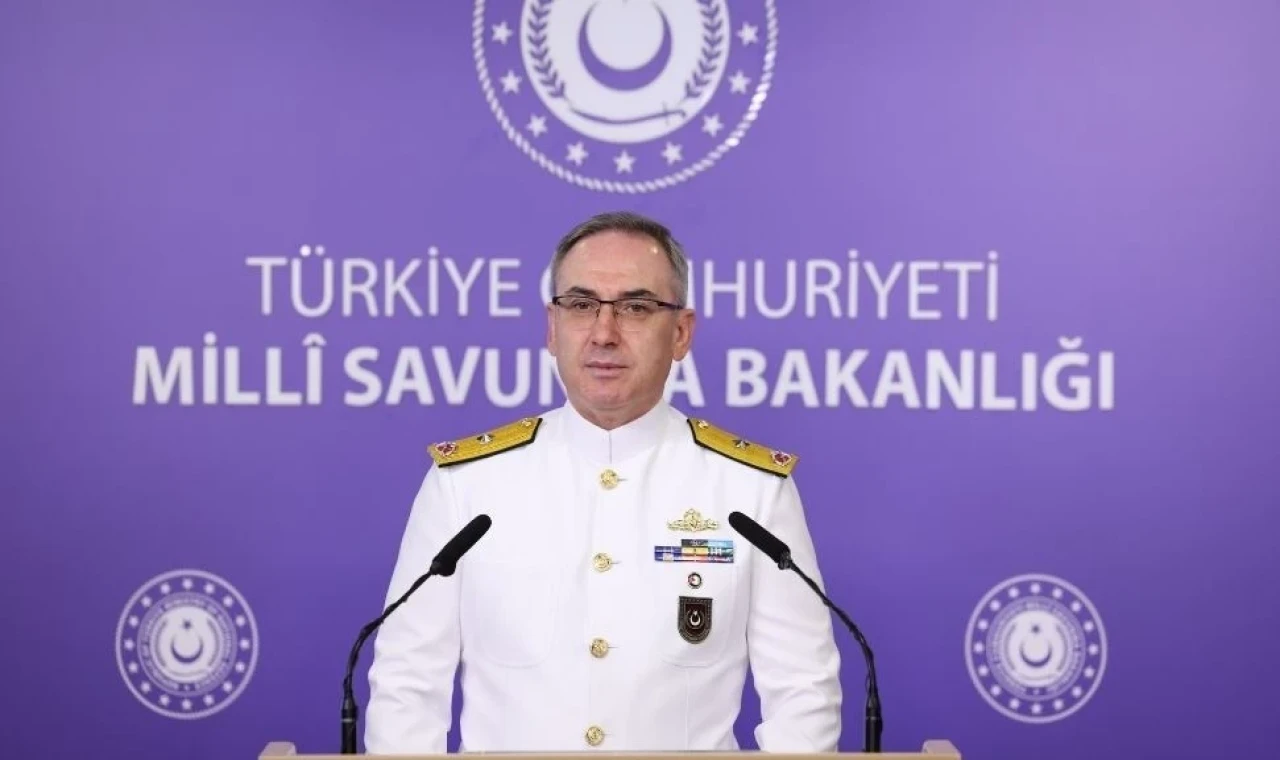 Tuğamiral Zeki Aktürk: Barış Harekatı ile Kıbrıs Türkü'nün hak ve menfaatleri güvenceye alındı