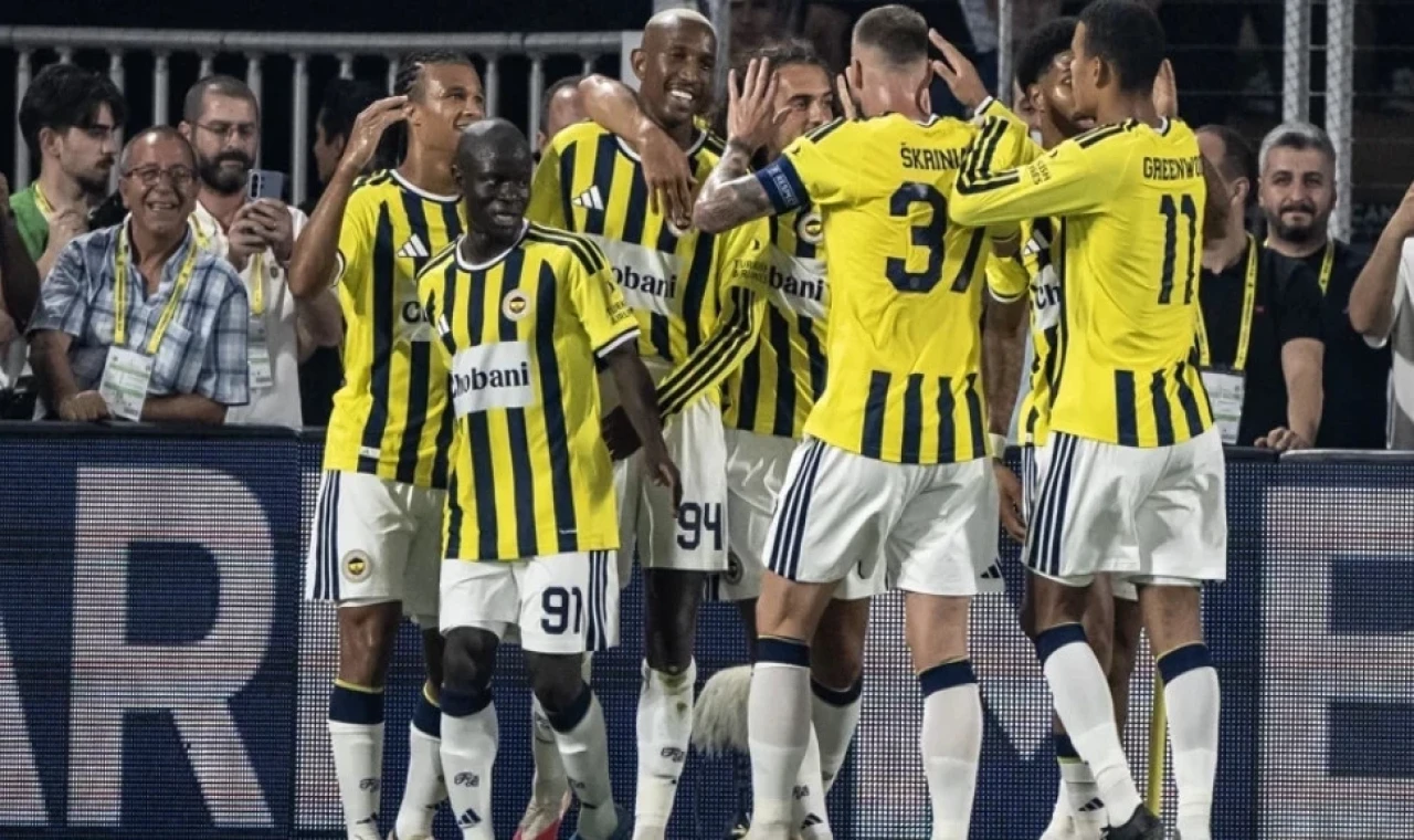 Fenerbahçe, Şampiyonlar Ligi eleme turu maçında Sturm Graz'ı 2-0 mağlup etti