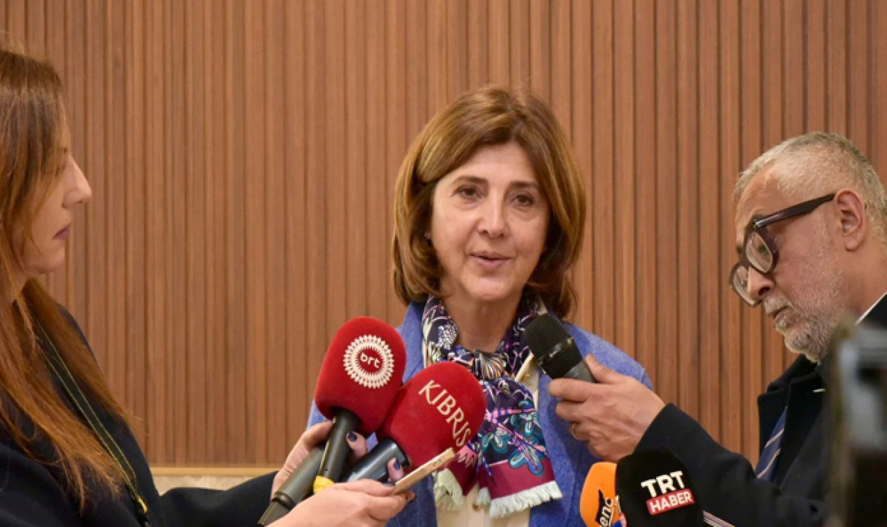 Holguin, New York ve Kıbrıs ziyaretlerini sağlık sorunları nedeniyle iptal etti