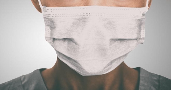 33 kişi maske yasasını ihlal etti