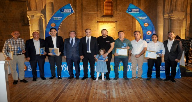 7. LEFKOŞA MARATONU ÖDÜL TÖRENİ DÜN AKŞAM YAPILDI