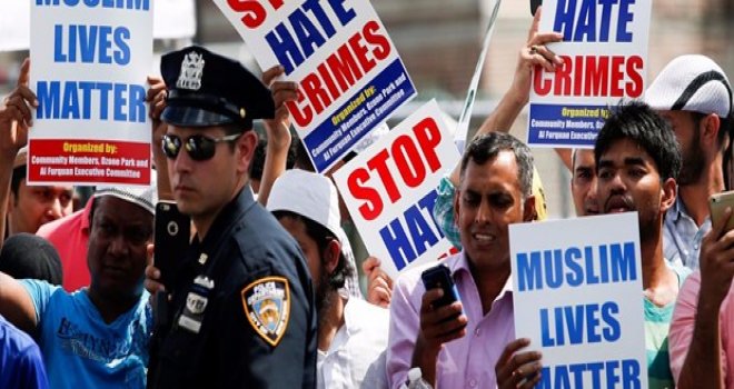 ABD'DE NEFRET SUÇLARI YÜKSELİŞTE 2016 YILINDA 6 BİN 121 NEFRET SUÇU KAYDA GEÇTİ