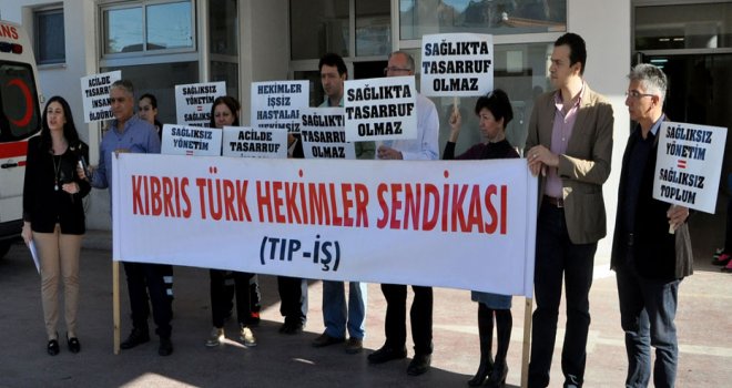 ACİL, DİYALİZ VE ONKOLOJİ DIŞINDA KAMU HASTAHANELERİ İLE SAĞLIK MERKEZLERİNDE HİZMETLER DURDU