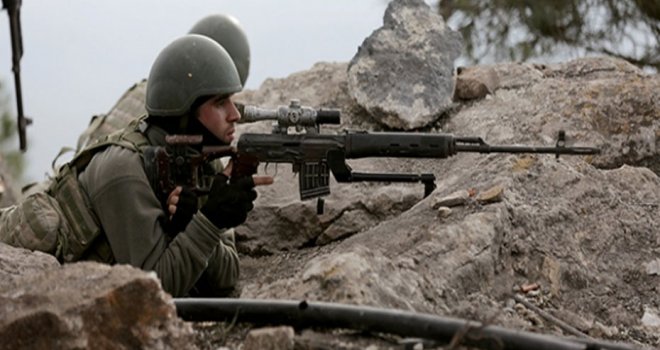 Afrin’in batısındaki Alkana köyü PYD/PKK’dan temizlendi