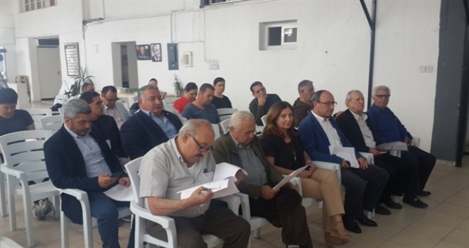 AKAR: MEDYA KURUMLARINA YAKLAŞIM TUTARSIZ