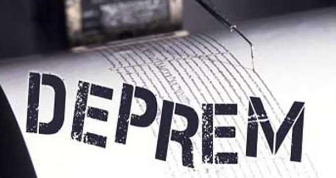 AKDENİZ ÇAKTIRMADAN SALLANIYOR