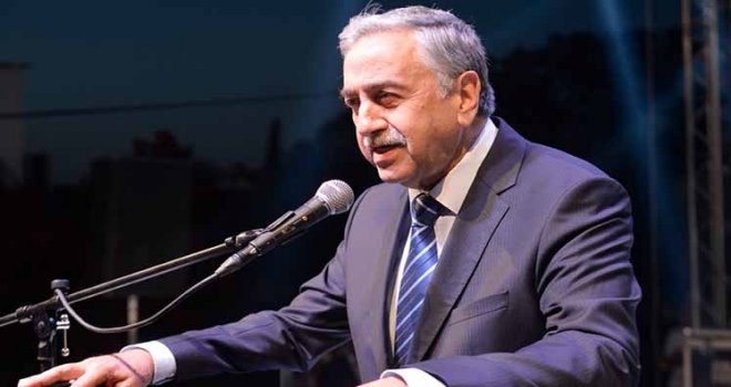 Akıncı: Diplomaside nokta yoktur
