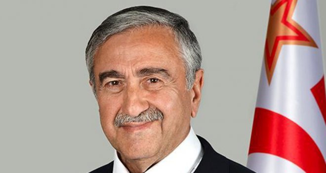 Akıncı, İngiltere’deki temaslarını sürdürüyor