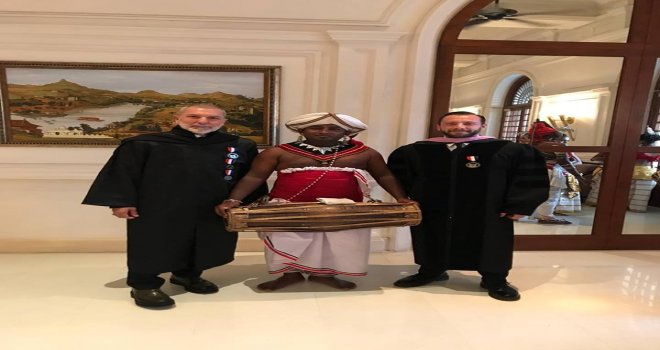 AKPINAR, GAÜ SRİ LANKA KAMPÜSÜ MEZUNİYET TÖRENİNE KATILDI.
