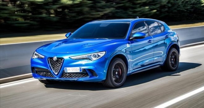 ALFA ROMEO STELVİO, 'YILIN EN İYİ OTOMOBİLİ' SEÇİLDİ