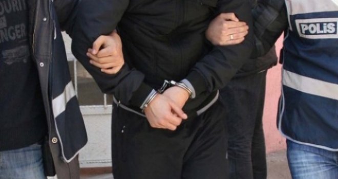 Arapköy’de bir kişiyi kaçırıp para isteyen iki kişi tutuklandı