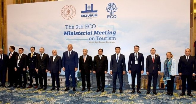 Ataoğlu, EİT 2025'e katıldı: Turizmde iş birliği bölgedeki barış ve istikrara katkı sağlayacaktır