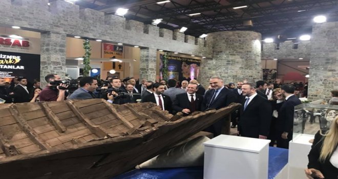 ATAOĞLU: FUARLARIN KUZEY KIBRIS’A OLUMLU GERİ DÖNÜŞÜMLERİ BULUNUYOR