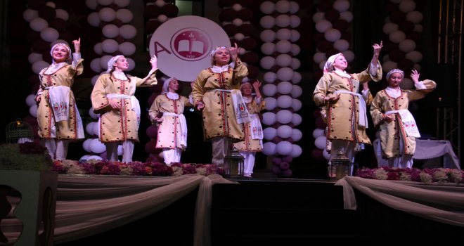 ATATÜRK ÖĞRETMEN AKADEMİSİ MEZUNİYET TÖRENİ YAPILDI