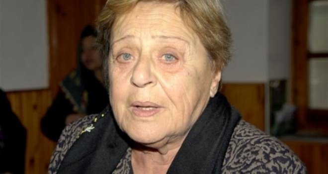 Aydın Denktaş  Enfeksiyon Hastalıkları Kliniği’nde tedavi altına alındı.   