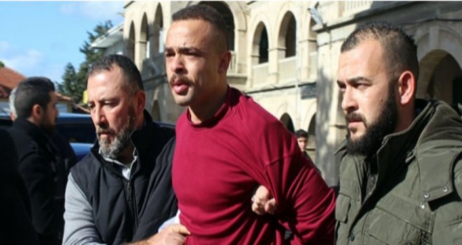 Aylar sonra ülkeye giriş yaptı... 