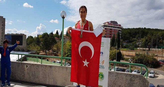 Ayten Benli’den Balkan rekorları ve madalyalar