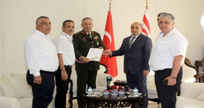 Barış Pınarı Harekatı’na destek amacıyla toplanan yardımlar Başçeri’ye teslim edildi