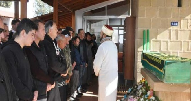 BARUT BÖBREK HASTALIĞINA YENİK DÜŞTÜ