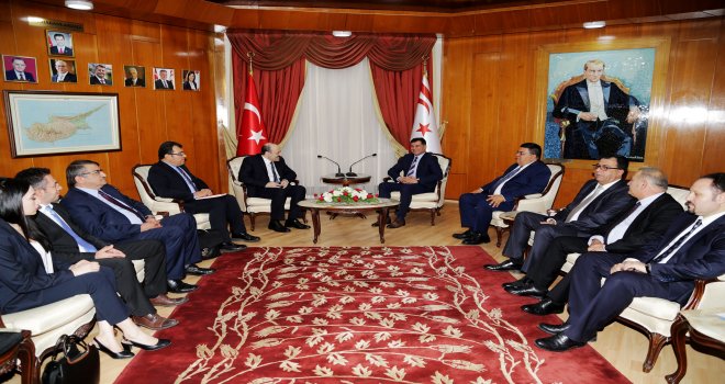 BAŞBAKAN ÖZGÜRGÜN, YÖK BAŞKANI SARAÇ’I KABUL ETTİ