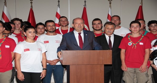 BAŞBAKAN TATAR DÜN AKŞAM YURDA DÖNDÜ