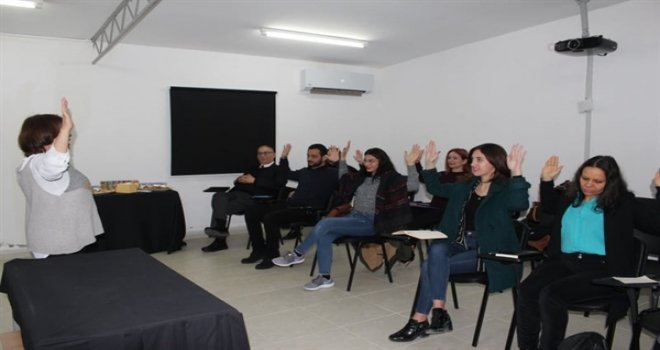 BASIN ÇALIŞANLARINA DİKSİYON EĞİTİMİ VERİLDİ