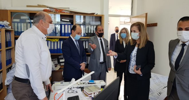 BAYINDIRLIK VE ULAŞTIRMA BAKANI CANALTAY PERSONELİYLE TANIŞTI