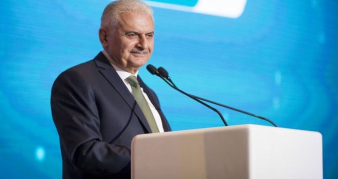 Binali Yıldırım: Plaka tahdidi tamamdır, hayırlı olsun!