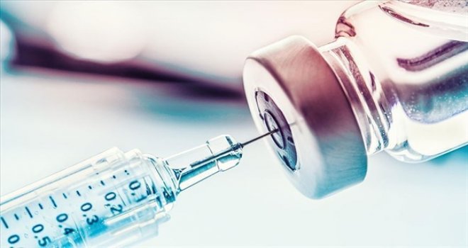 BIONTECH: "VERİLER OLUMLU OLURSA EKİMDE KOVİD-19 AŞISI İÇİN ONAY BAŞVURUSU YAPILACAK"