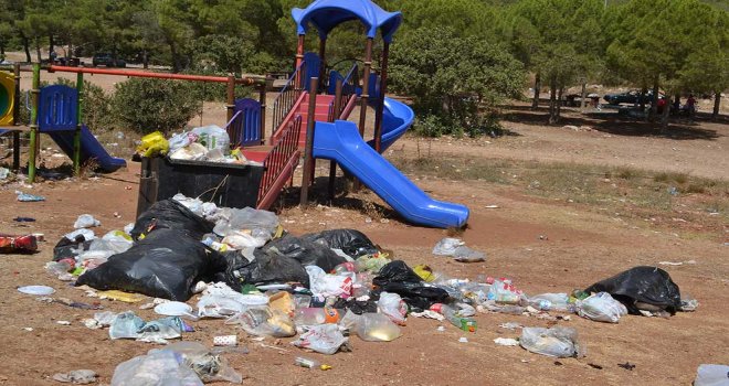 Boğaz Piknik Alanından Rezalet Görüntüler