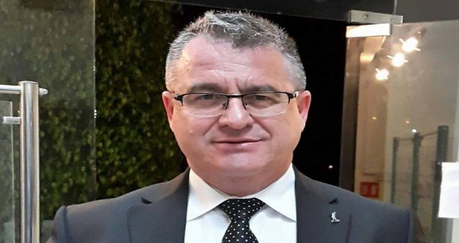 Büyükyılmaz: Bakanlarımız ekonomik krize sadece bakıyor