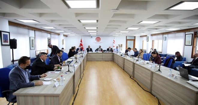 ÇALIŞMA VE SOSYAL GÜVENLİK BAKANLIĞI BÜTÇESİ ONAYLANDI