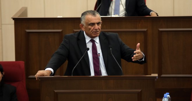 Çavuşoğlu da UBP Genel Başkanlık adaylığını açıkladı