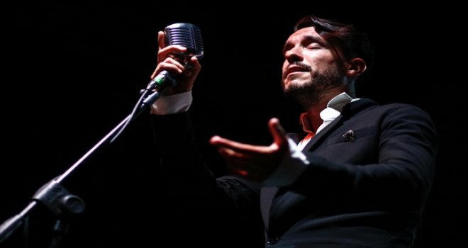 CEM ADRİAN MAĞUSA KÜLTÜR SANAT FESTİVALİ’NDE KONSER VERDİ