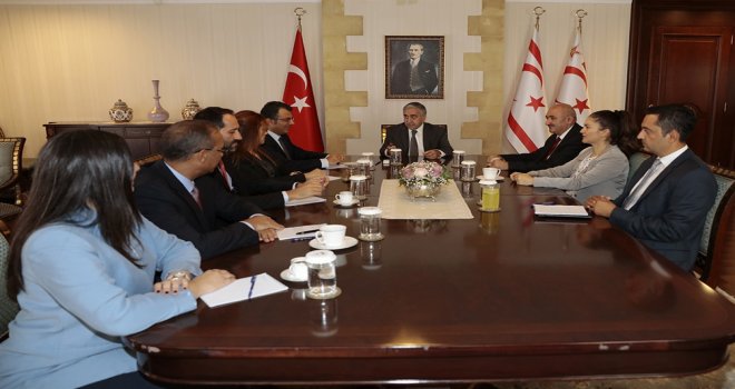 CUMHURBAŞKANI AKINCI, CTP KIBRIS ÇALIŞMA GRUBU'NU OLUŞTURAN MİLLETVEKİLLERİNİ KABUL ETTİ
