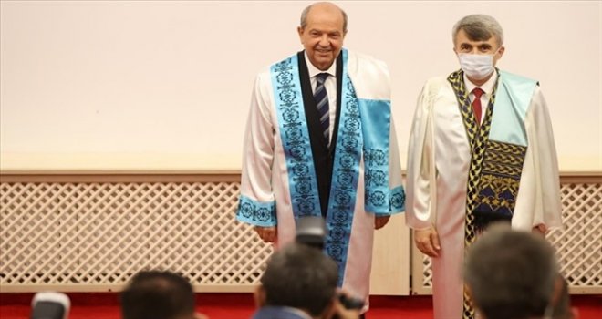 CUMHURBAŞKANI TATAR'A KÜTAHYA'DA "FAHRİ DOKTORA" UNVANI VERİLDİ